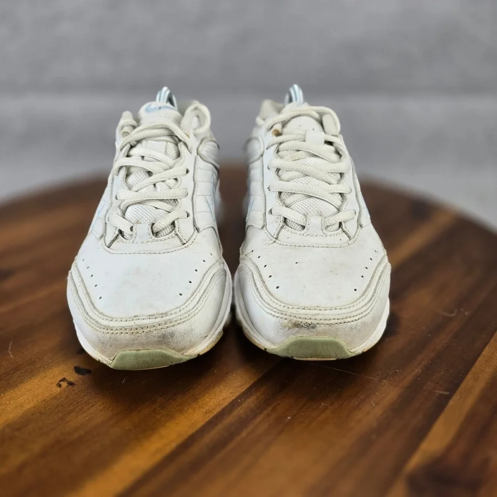 Nike Air Rolling Rail Womens 9 Vintage 2002 White Cream Walking Shoes 308699-112